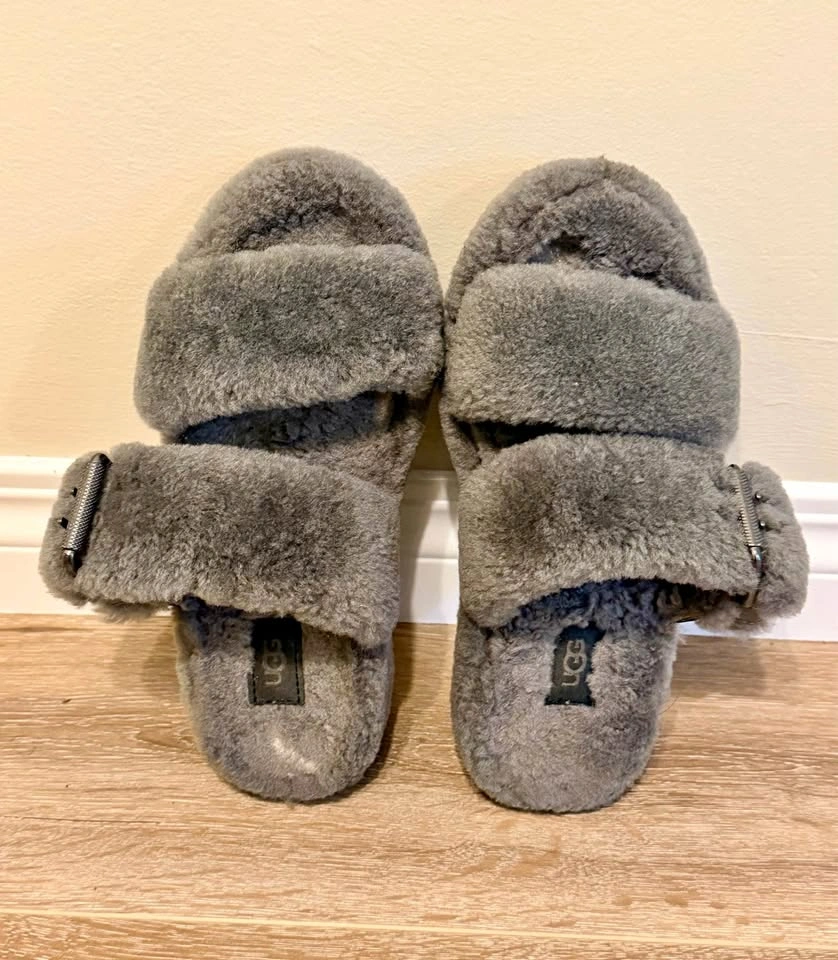 UGG Women's Fuzz Yeah Slippers