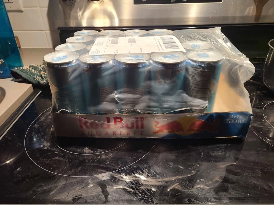 SUGAR FREE Vanilla Berry Red Bull 18 Pack - photo 2