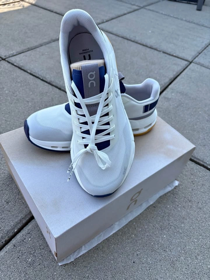 BNIB On Cloudnova Form Shoes White