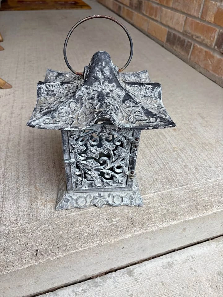 Decorative Metal Pagoda Lantern