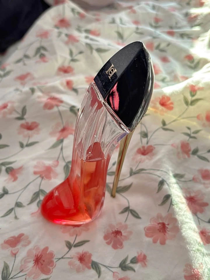 Carolina Herrera Very Good Girl Eau de Parfum 30ml