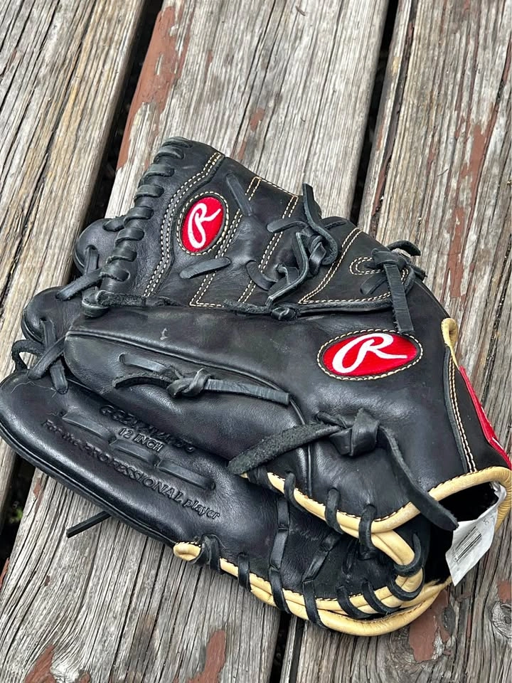 Rawlings Gold Glove Elite RH Infield Baseball Glove 12" (Used)