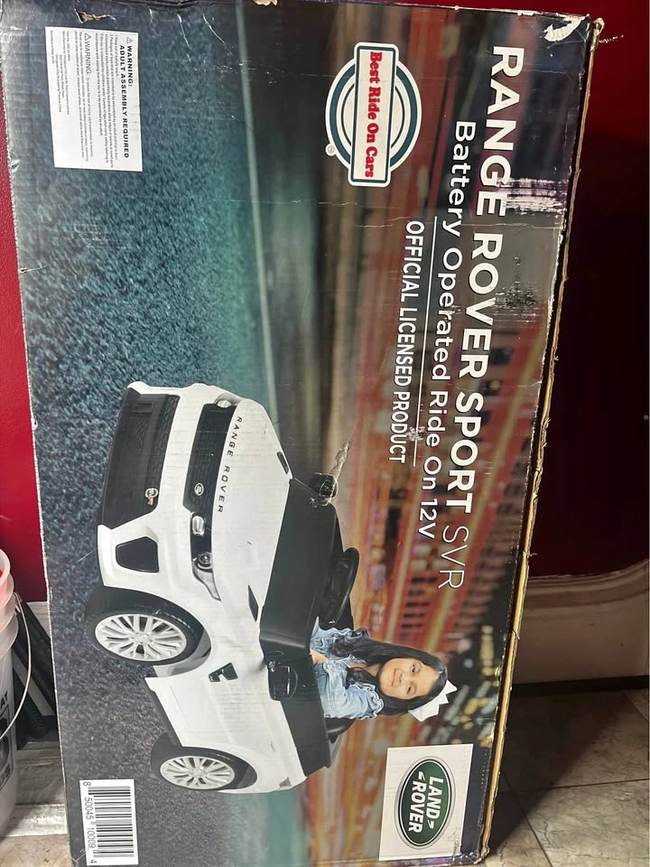 Brand New Sealed 12V Range Rover Sport Kids Ride On Car - White