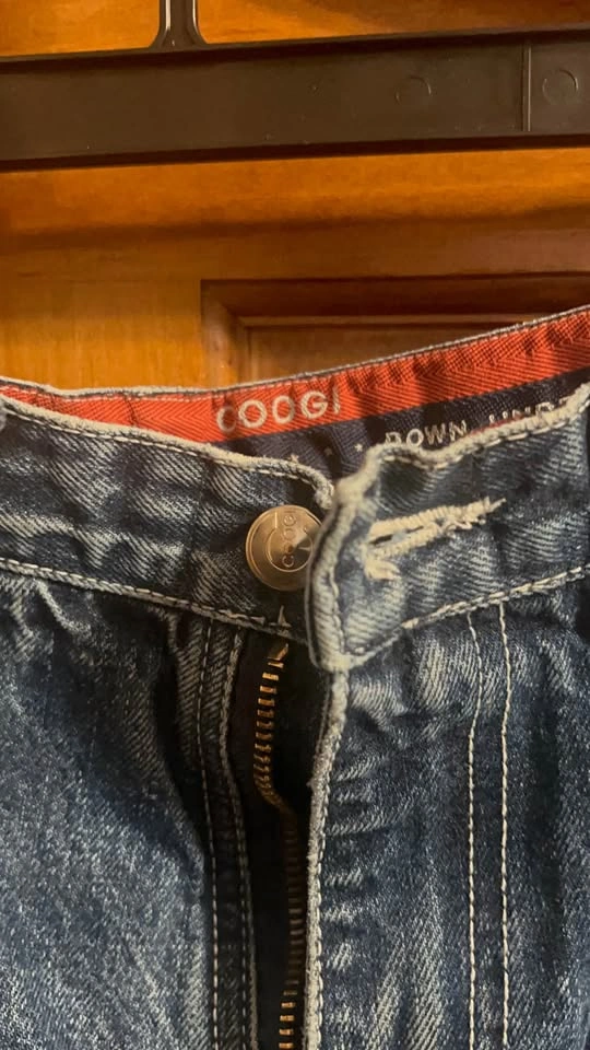 Vintage COOGI Baggy Distressed Carpenter Denim Shorts Size 32 - photo 2