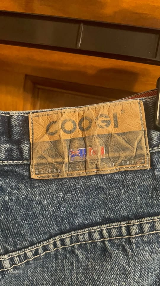 Vintage COOGI Baggy Distressed Carpenter Denim Shorts Size 32 - photo 4