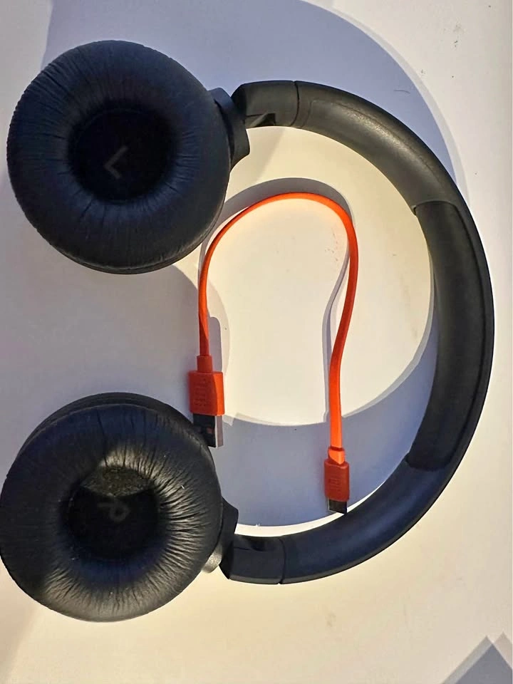 JBL Tune 510BT Wireless Headphones