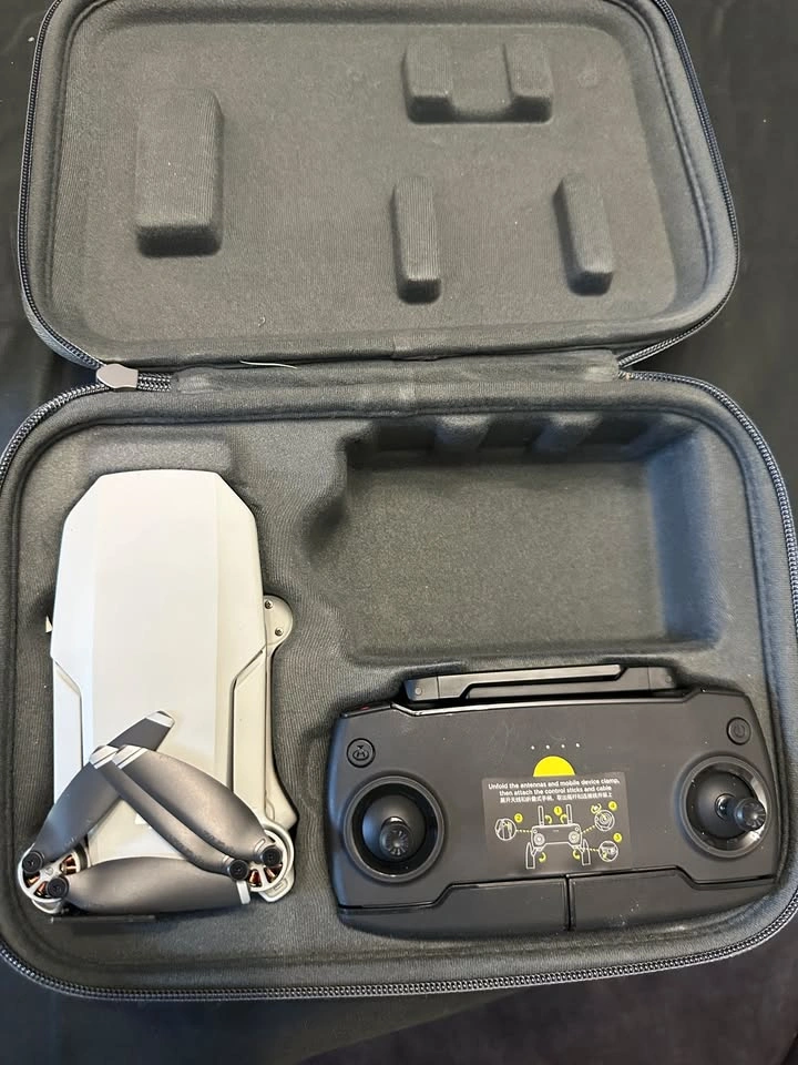 DJI Mavic Mini Drone w/ 3 Batteries - photo 2