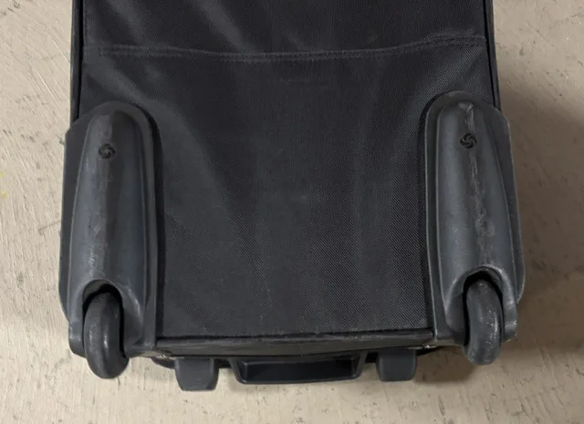 Samsonite Carry On Suitcase Black image indicator(5)