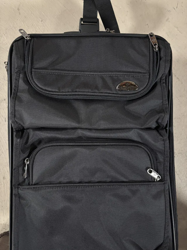 Samsonite Carry On Suitcase Black image indicator(6)