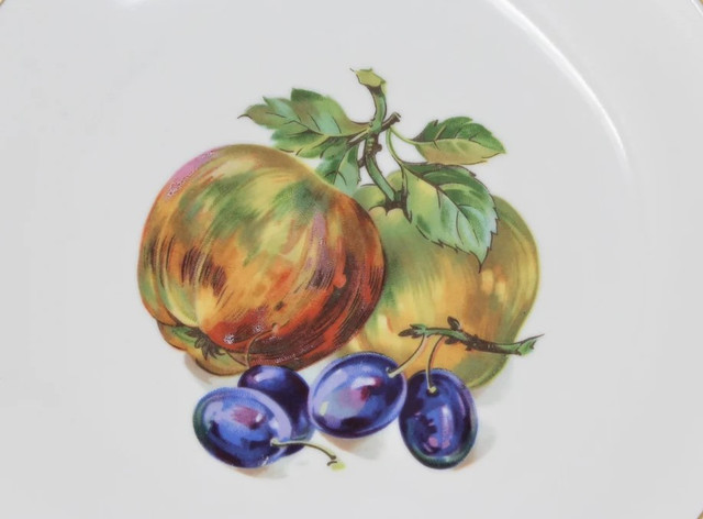 Vintage Kahla Porcelain Side Plates Fruits & Nuts - photo 5