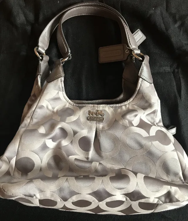 Coach Beige Gold Handbag Hobo Purse thumbnail