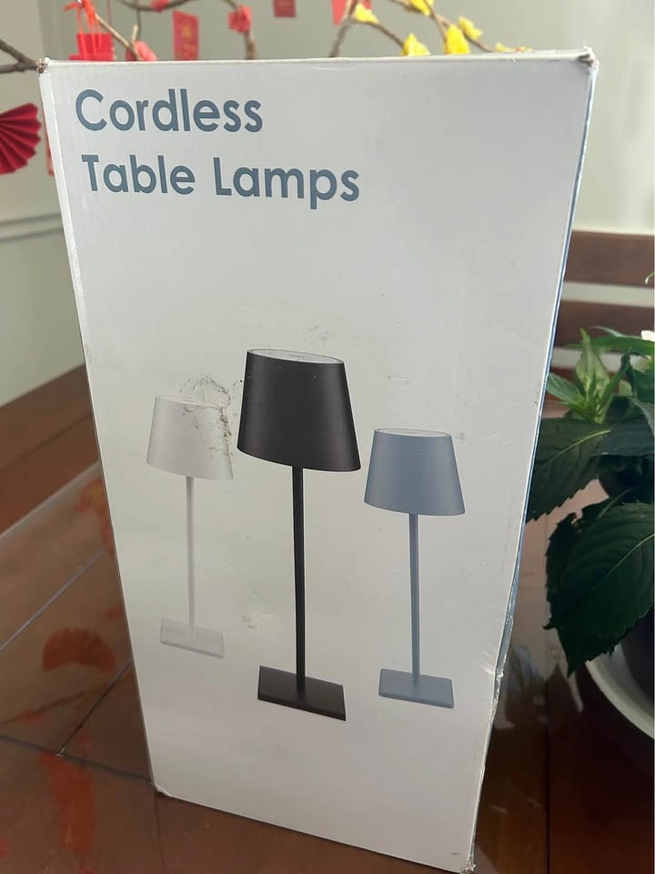 2 Portable Rechargeable Table Lamps - photo 5