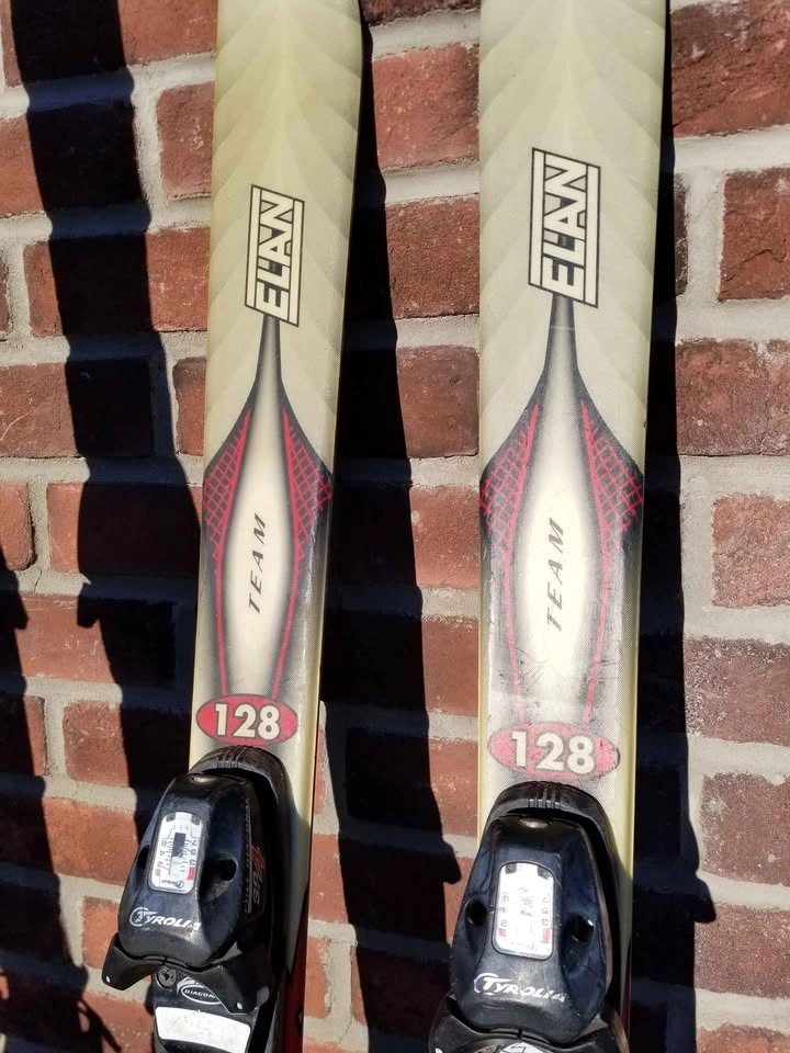 128 CM SKIS WITH BINDINGS!! - photo 2