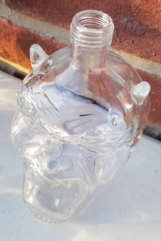 3 Empty Glass Bottles - Devil Head, Skull, Small Skull - photo 3