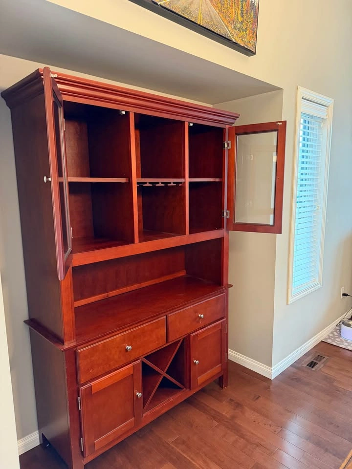 Buffet Hutch with glass doors, drawers and wine rack - photo 2