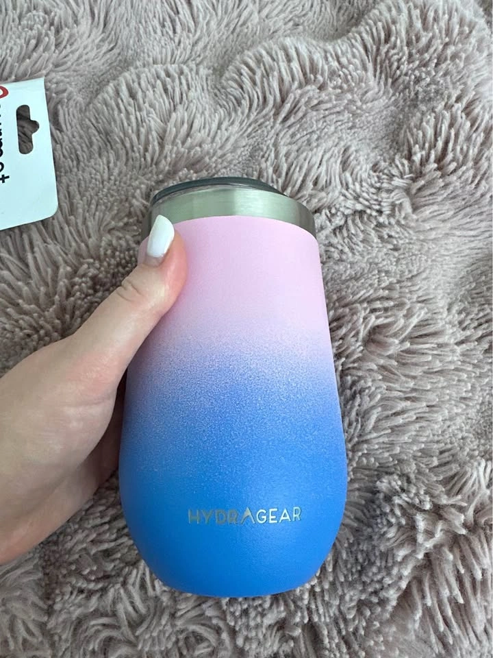 Tumbler for cold/hot drinks