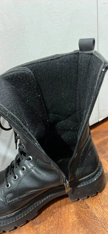 Black Lace-Up Boots – Size 37 - photo 5