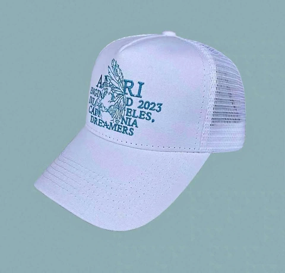 Amiri hat