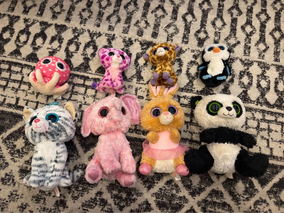 15 Assorted Ty + Disney + Mixed Plushies - photo 4