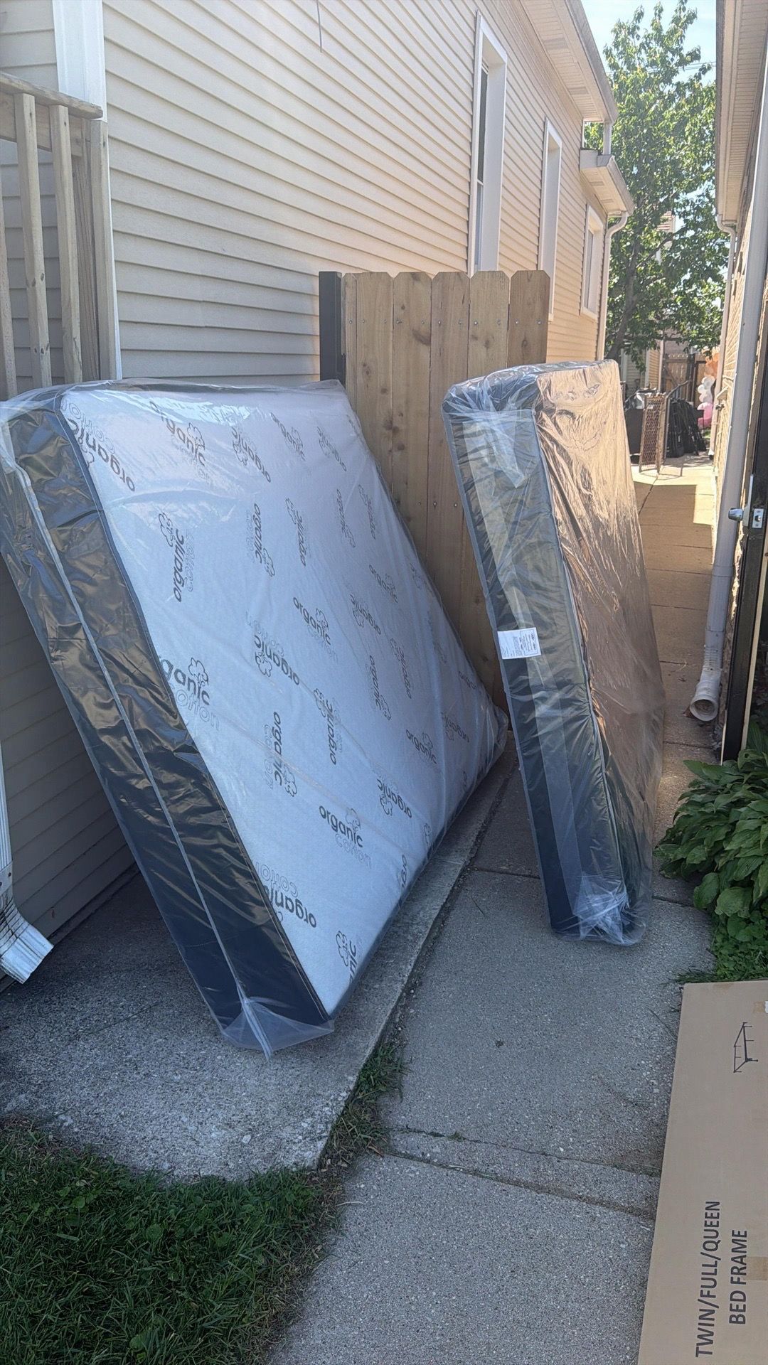 Queen mattress and box spring