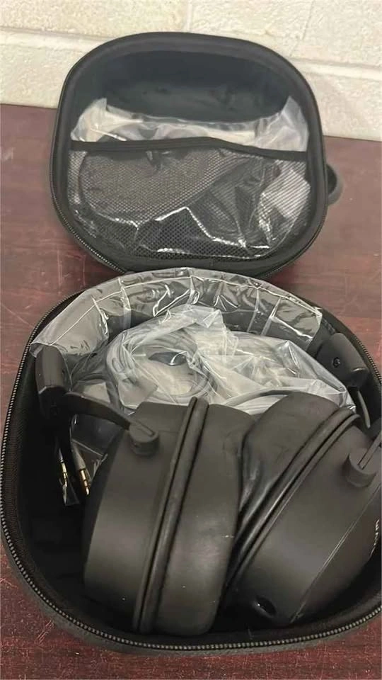 Wave 550 Pro Studio Monitor Headphones w/ Mic Kit (W550X) - photo 2