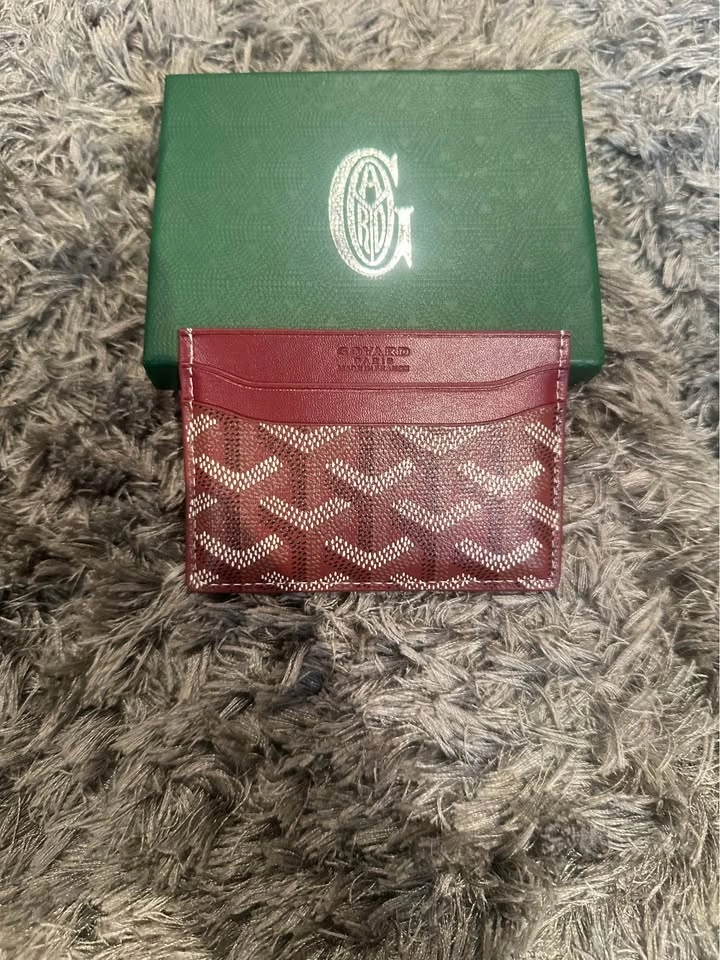 Red Goyard Wallet - photo 4