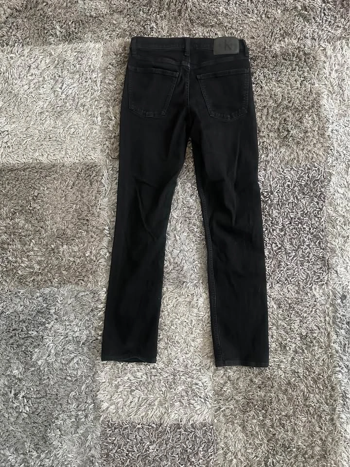 Black Calvin Klein Jeans - photo 3