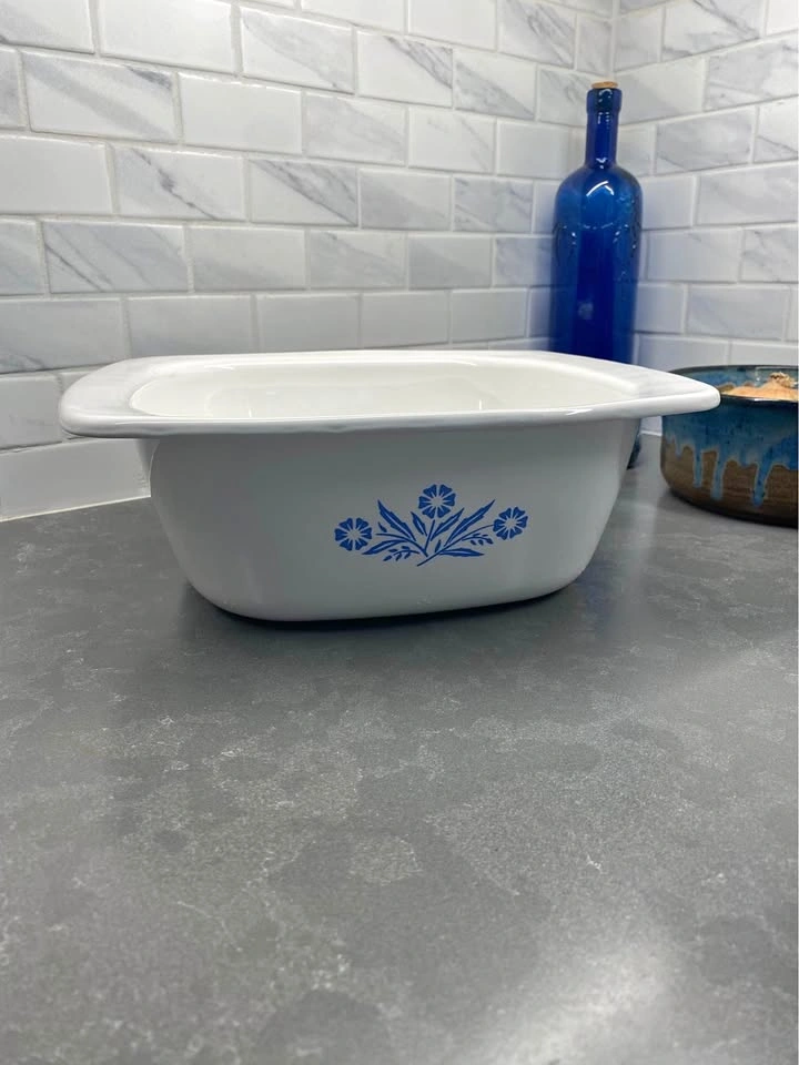 Vintage Corning Ware Dutch Oven w/ Lid & Rack P-34-B
