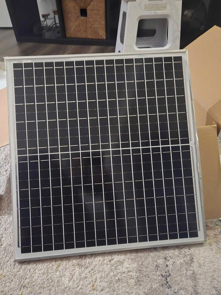 Open Box Solar Ceiling Fan with LED Light & Remote - photo 2