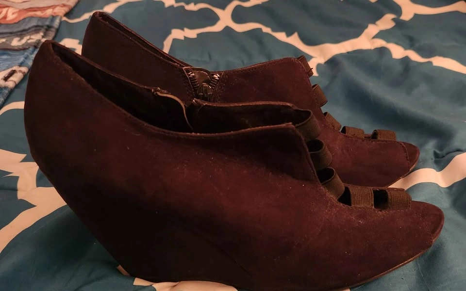 George Black Suede Peep Toe Wedge Booties Size 10 - photo 3