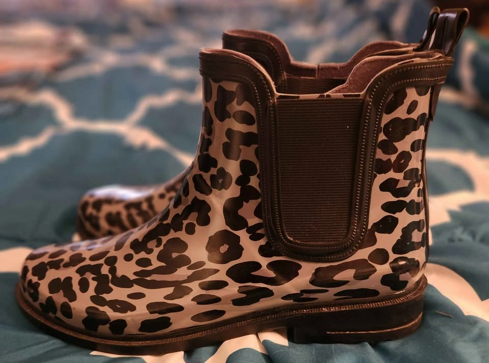 Leopard Print Rain Boots Size 9 - photo 4