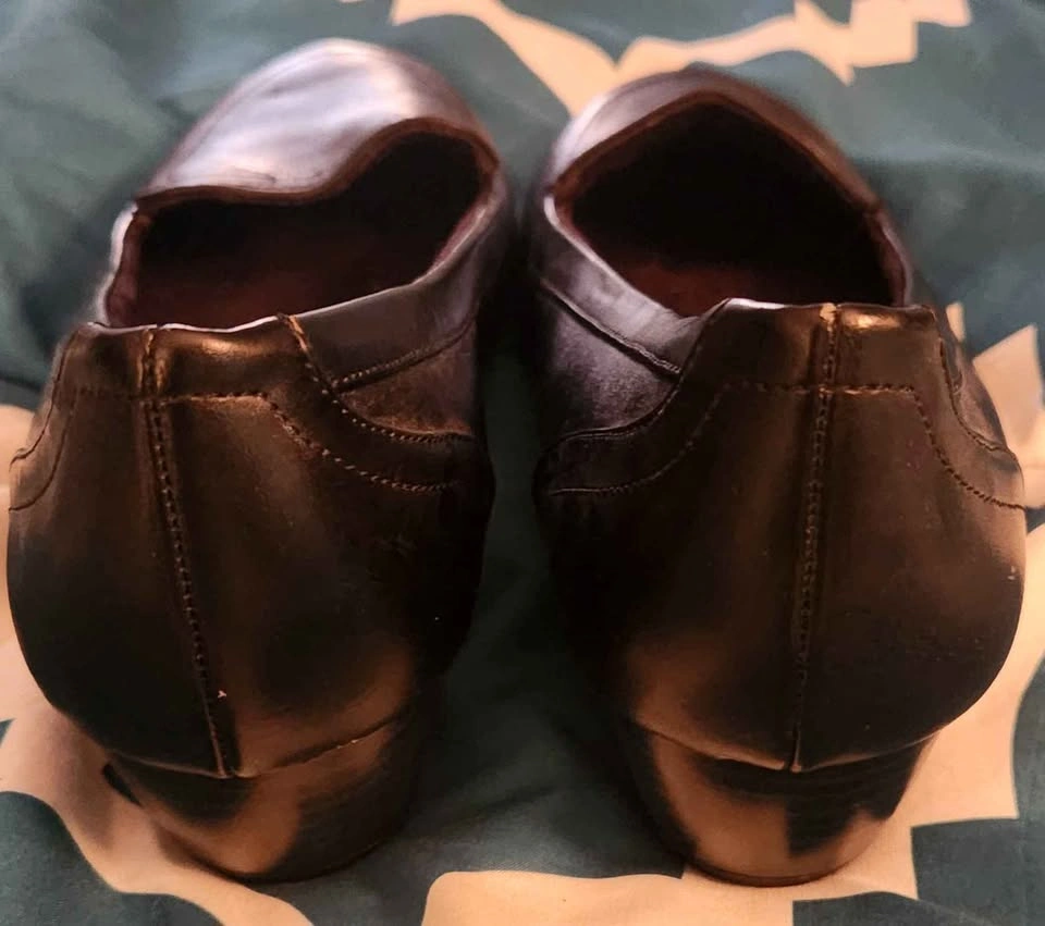 Dr. Scholl's Black Wedge Loafers Women's Size 9w - photo 2