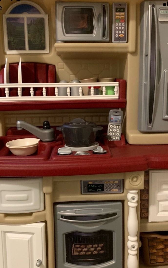 Step 2 Play Kitchen