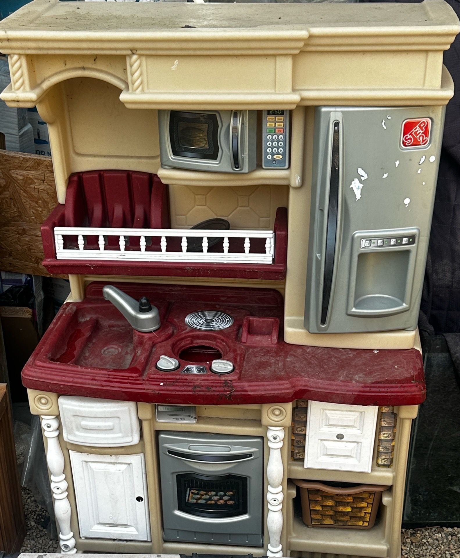 Step 2 Play Kitchen - photo 2