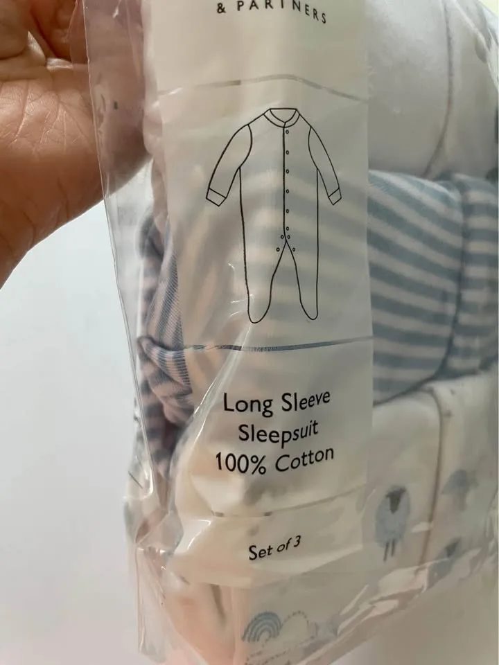 Brand new long sleeve sleep suits image indicator(2)