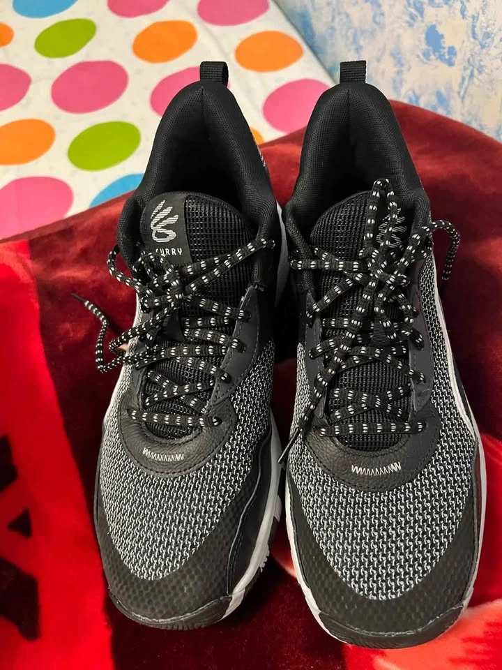 Under Armour Curry 3Z4 Basketball Shoes - photo 3