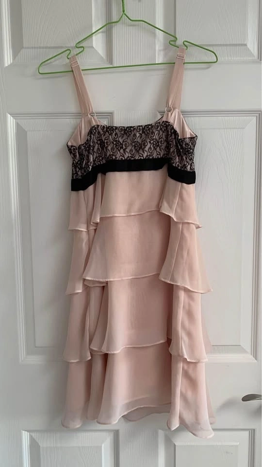 Women's Dress - photo 3