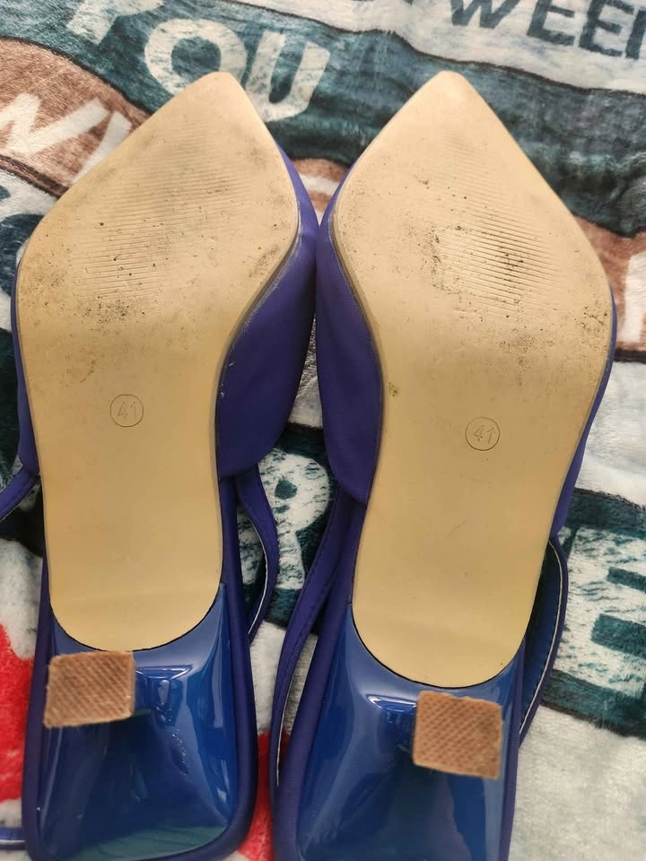 Blue Pointed Toe Slingback Heels with Crystal Buckle size 41 - photo 3