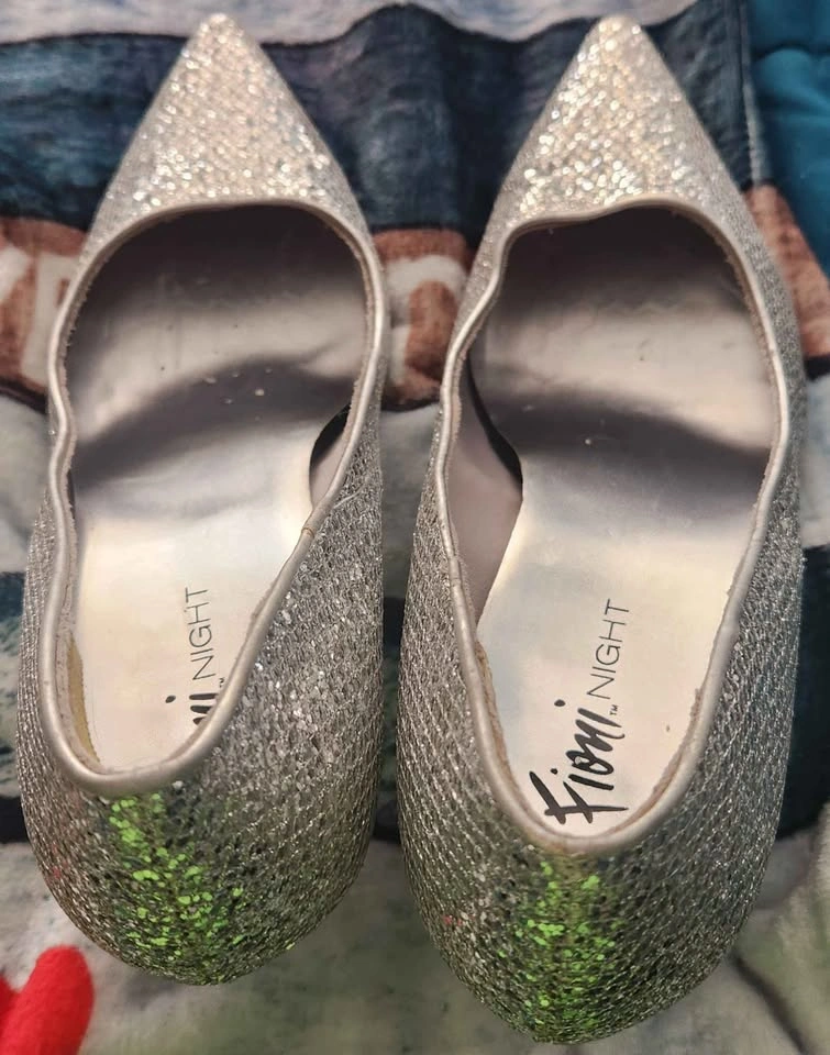 Fioni Night Silver Glitter Pointed Toe High Heels Size 10 - photo 2