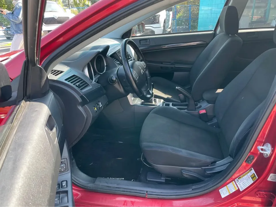 2017 Mitsubishi Lancer image indicator(4)