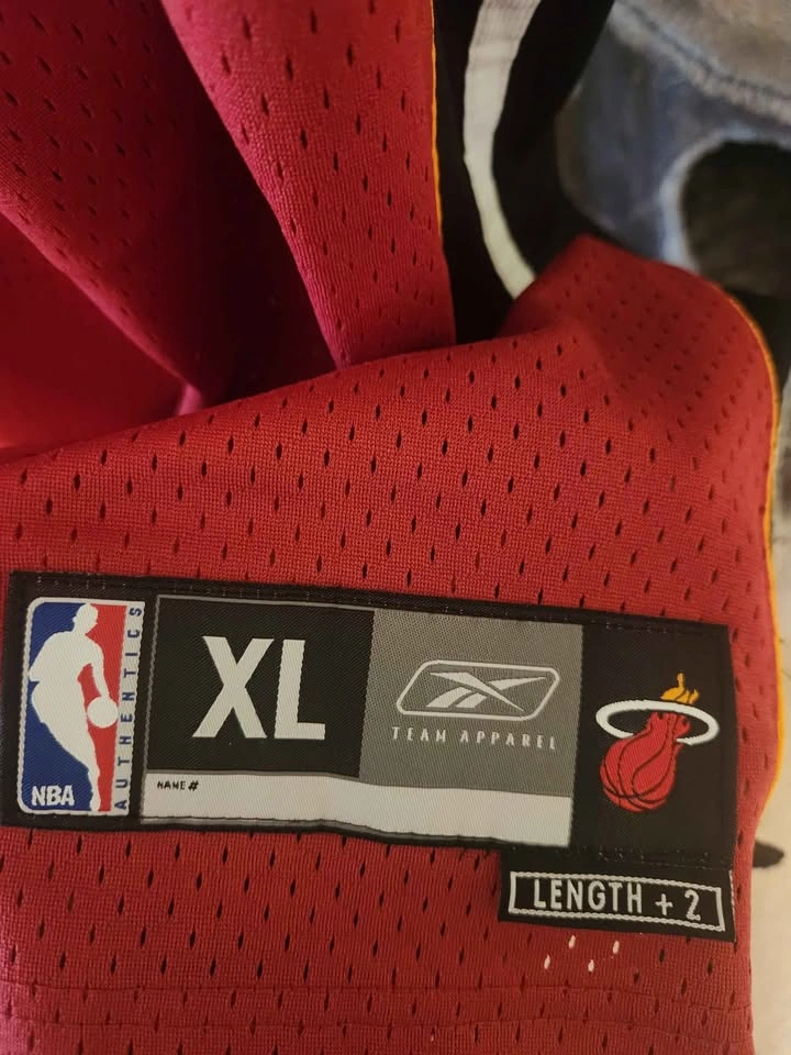 Reebok Miami Heat Dwyane Wade #3 Jersey XL - photo 3