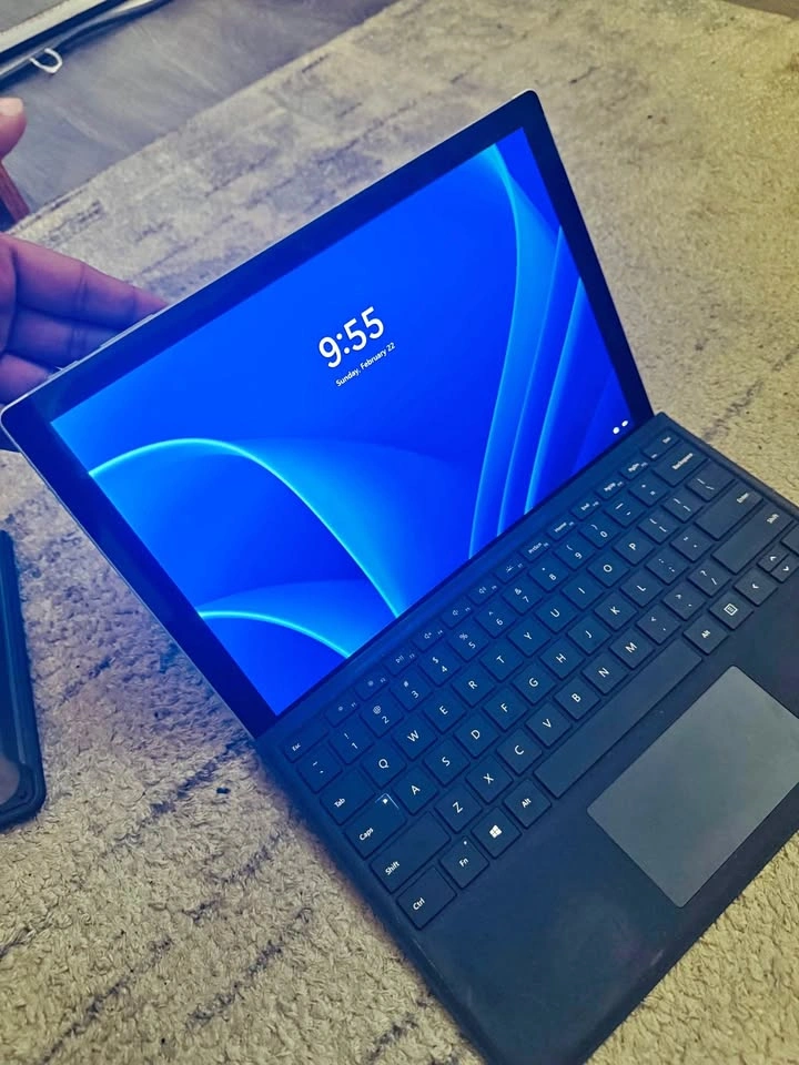Microsoft Surface Pro 5