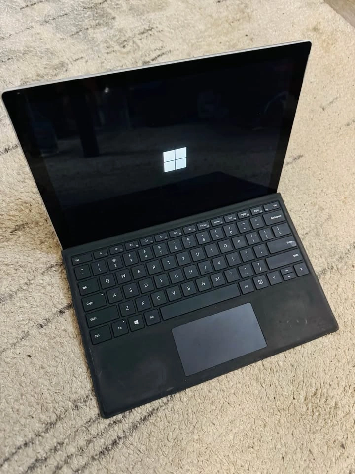 Microsoft Surface Pro 5 - photo 4