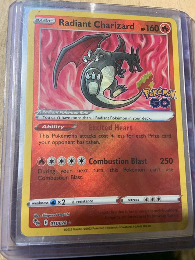 Radiant Charizard — Pokémon GO Radiant Rare — Near Mint