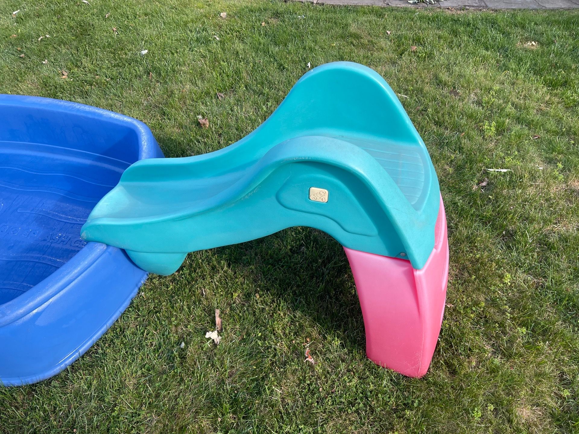 STEP 2 Big Splash Center - photo 4