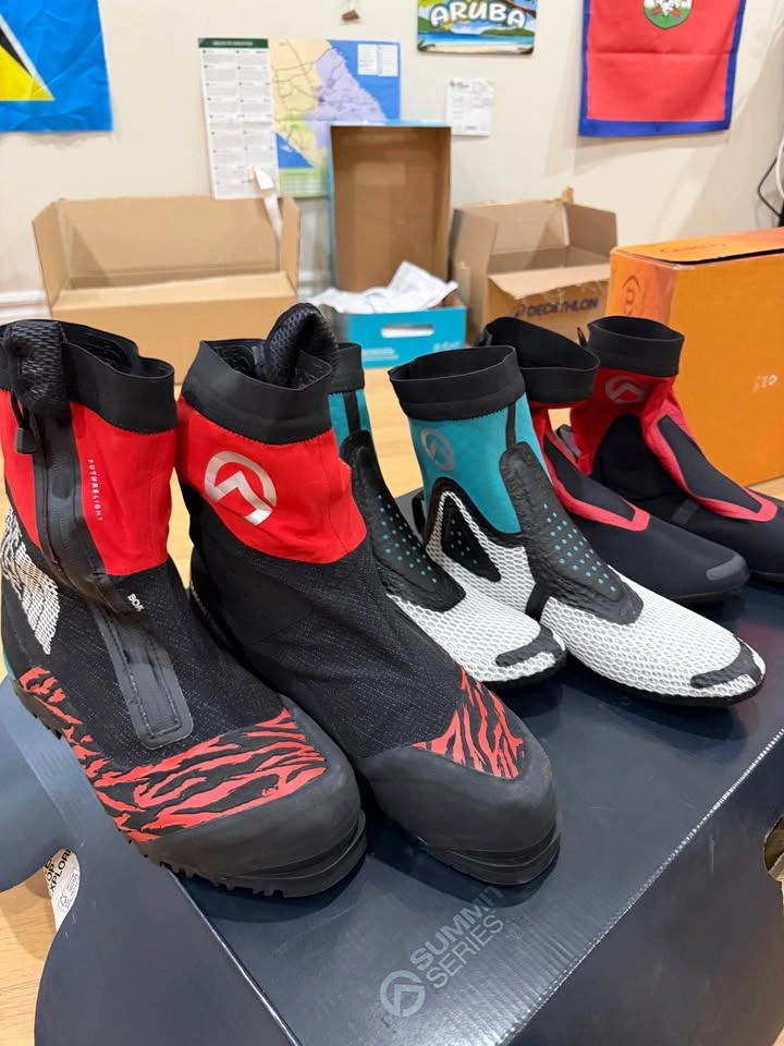 The North Face Summit Series Torre Egger Futurelight Boots - Siz - photo 3