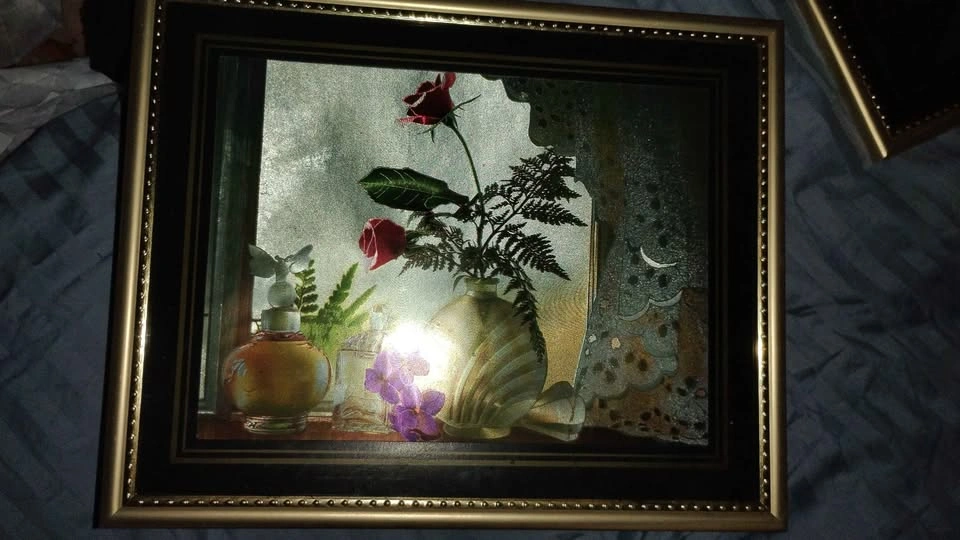 Set of 2 Framed Flower Paintings - photo 2