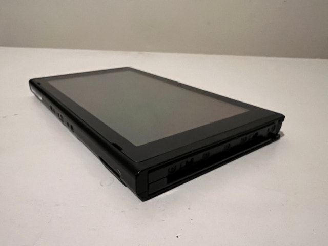 Nintendo Switch (moddable) Gen 1 - photo 4
