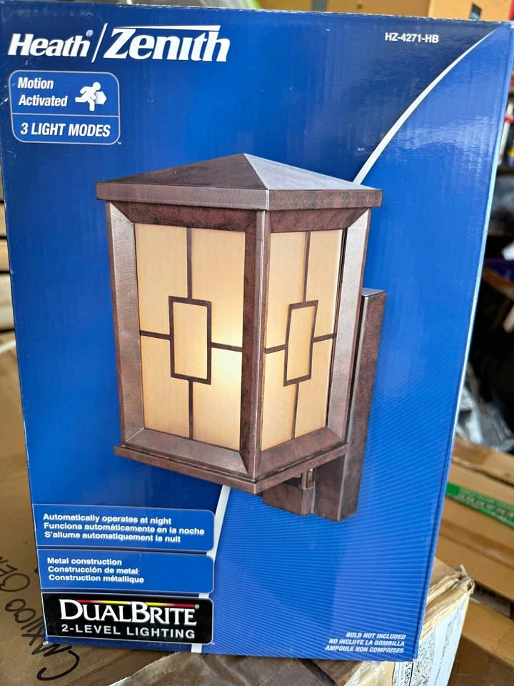 Heath Zenith Motion Sensor Outdoor Wall Light - Heritage Bronze