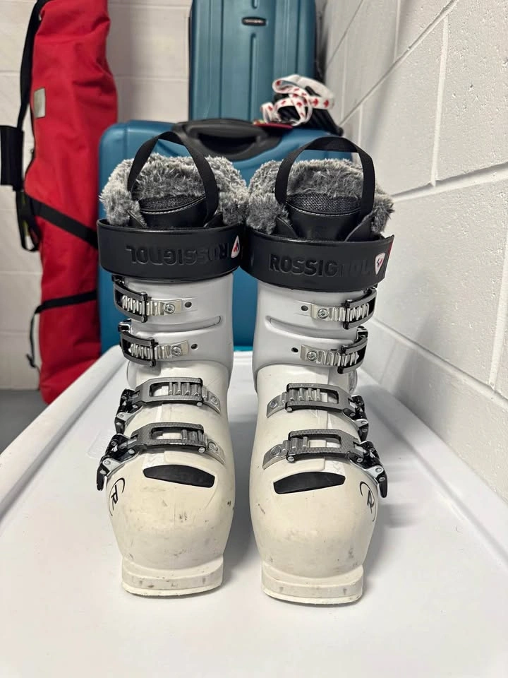 Rossignol Pure 80 Women's Ski Boots Size 22-22.5